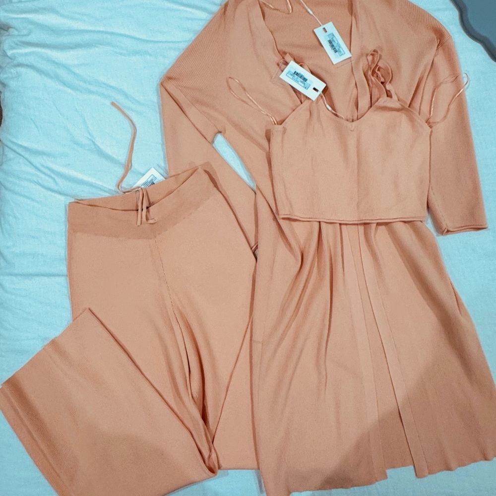 Endless rose Women's Coral  Set